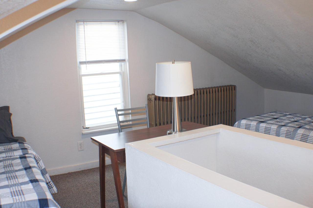 Urban Oasis - 3Br 2Ba - City View- Private Parking Πίτσμπουργκ Εξωτερικό φωτογραφία